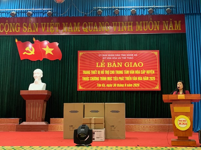 Huyện Tân Kỳ nhận hỗ trợ trang thiết bị thuộc chương trình mục tiêu phát triển văn hóa năm 2020